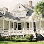   /   Credits: Photo by Catherine Guidry Photography